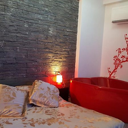 Micro Suite Inside15 Ferrara Ngoại thất bức ảnh